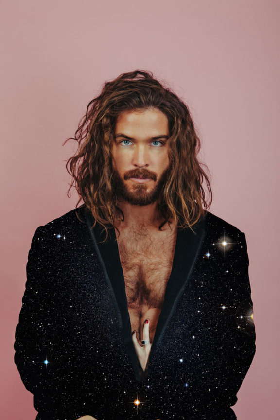 claude-begin-lartiste-mysterieux-qui-na-pas-fini-de-nous-etonner-503926