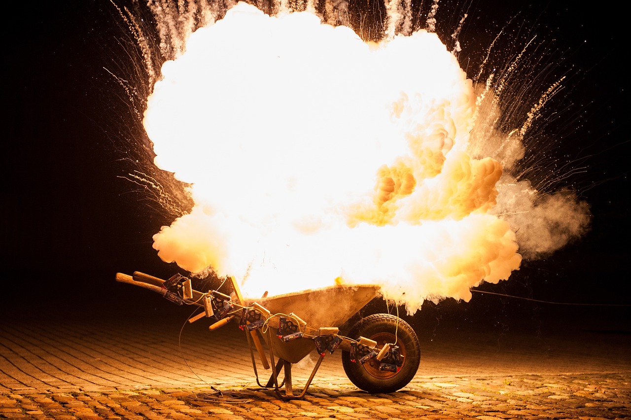 Theatre Exploding Pour les curieux·euses – Explosion – Théâtre Denise-Pelletier